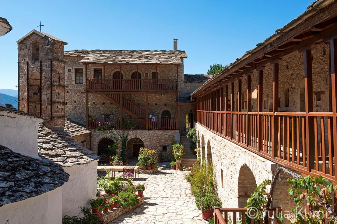 Studios Kyparissi & Spa Tirós Zewnętrze zdjęcie